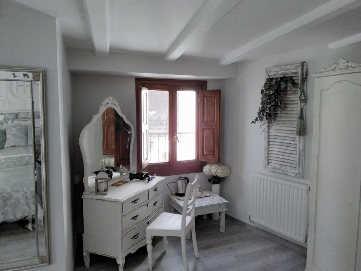 Casa Blanca Bed & Breakfast Castell De Castells Dış mekan fotoğraf